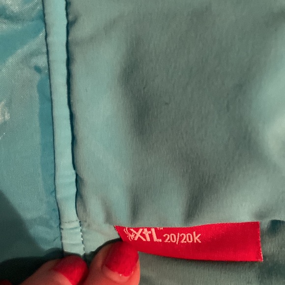 Spyder ladies (like new condition) ski jacket - Picture 8 of 13